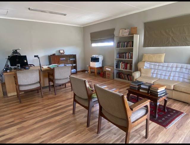 4 BEDROOM HOUSE FOR SALE IN THREE RIVERS